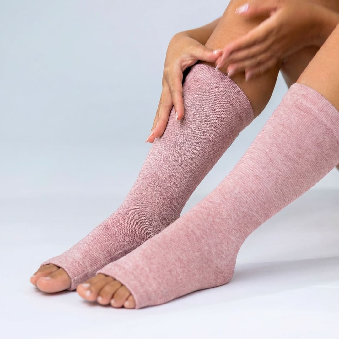 Premium Anti-Fatigue Bamboo Footsleeves